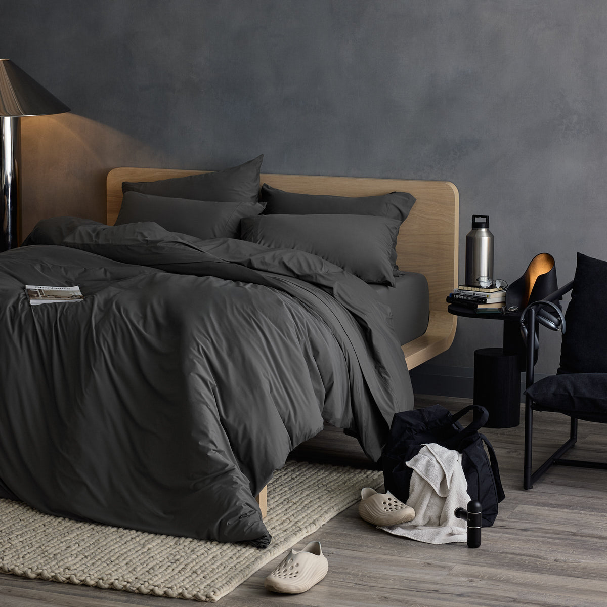 Graph-Iced Ultra Cold Performance Weighted Blanket