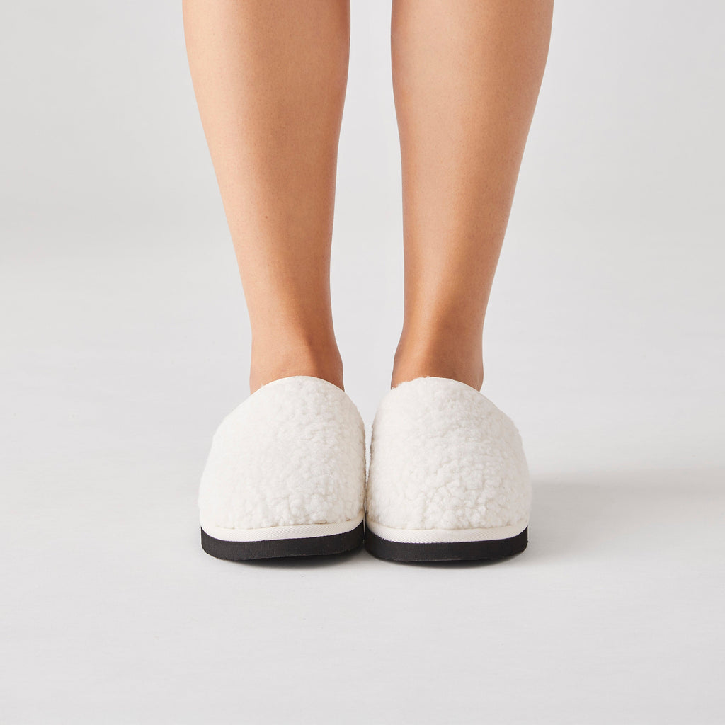Women's Wooly Slippers
