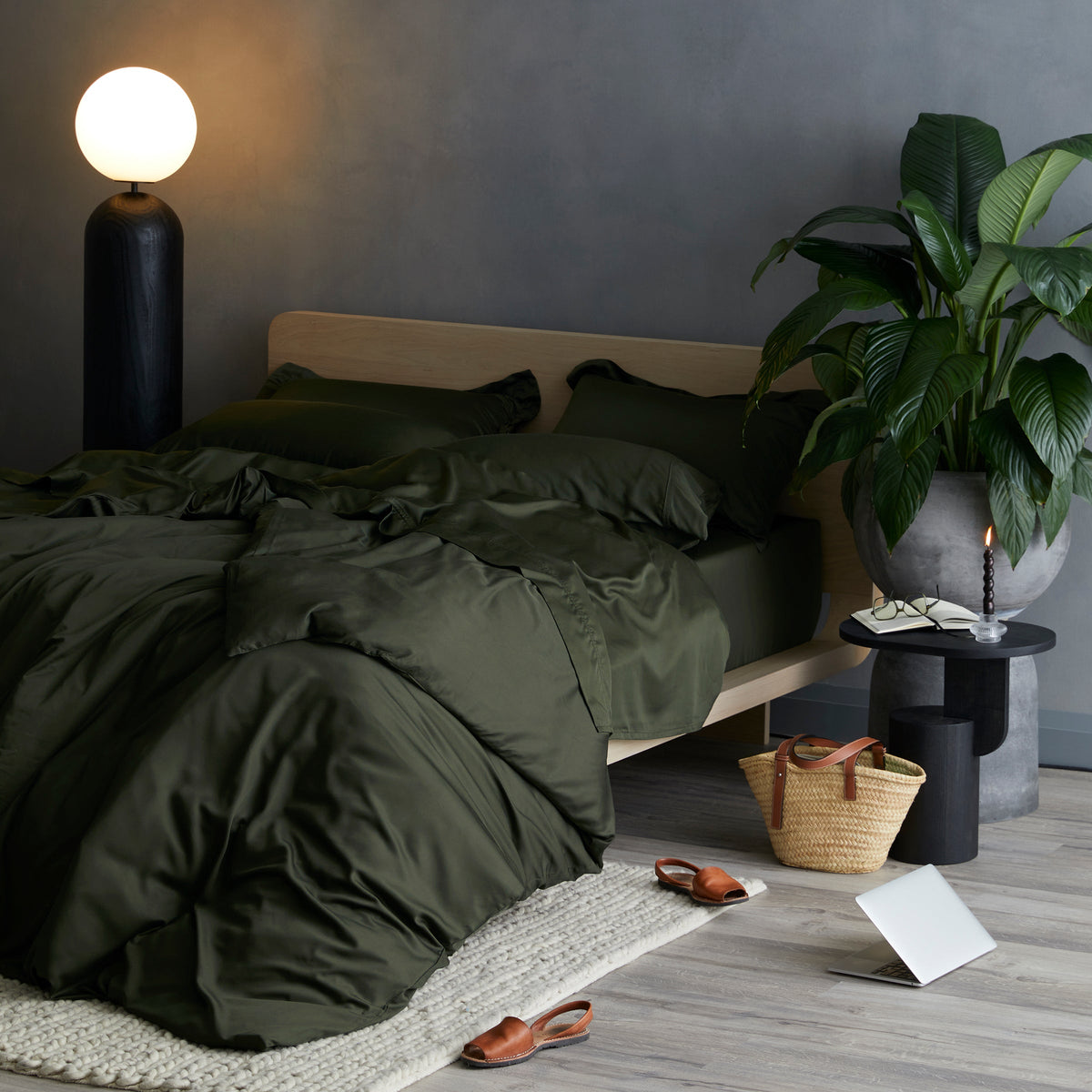 Iced Cooling Bamboo Weighted Blanket